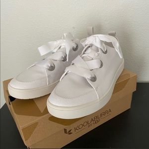 Koolaburra UGG Penley Canvas white sneaker